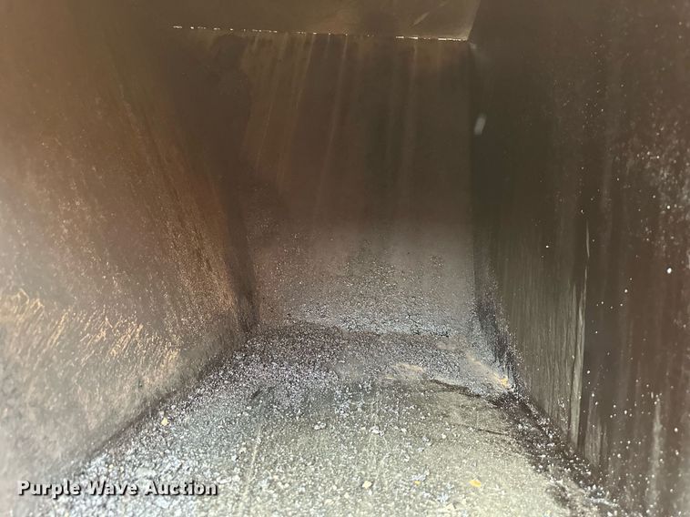 image for item OF9183 2020 KM International KM8000TEDD  asphalt hotbox