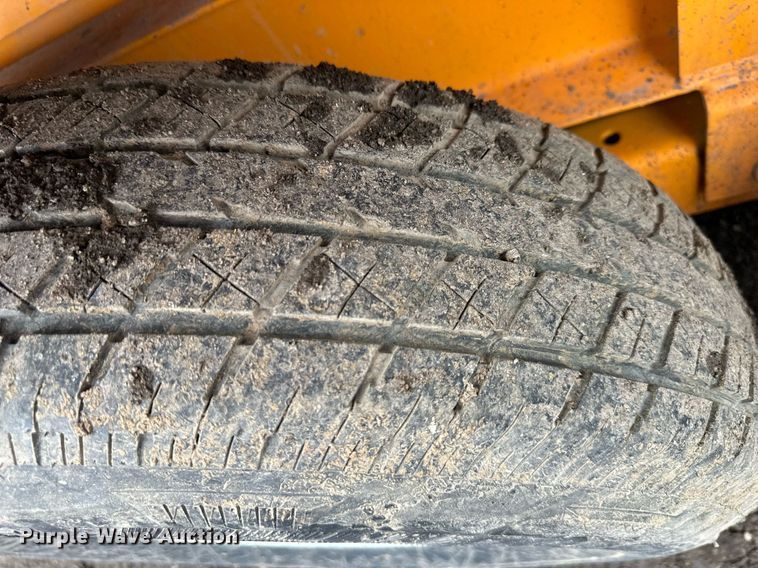 image for item OF9183 2020 KM International KM8000TEDD  asphalt hotbox