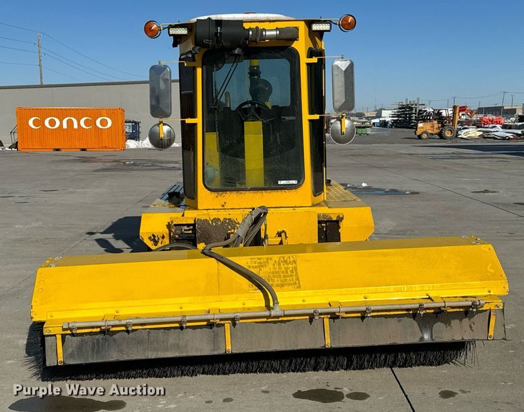 image for item OF9621 Superior Broom SM74C  broom