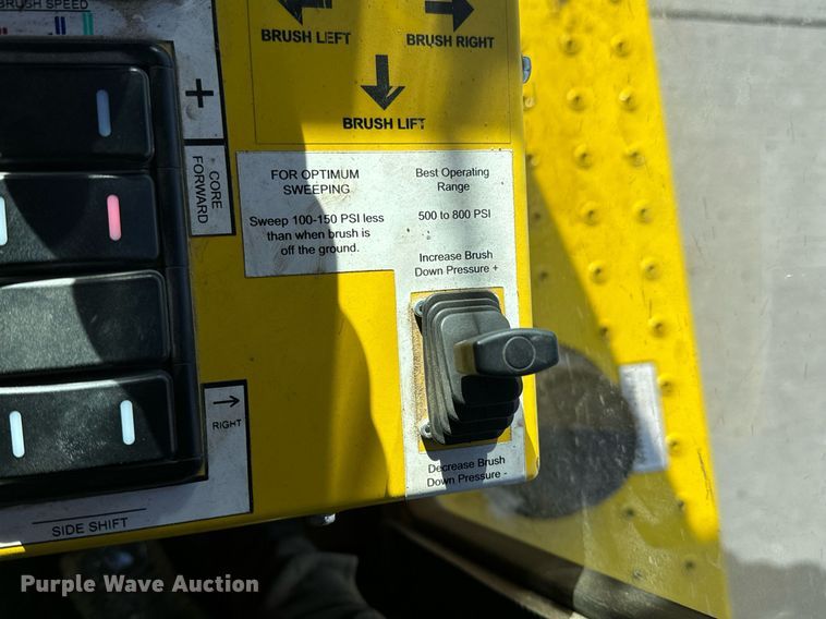 image for item OF9621 Superior Broom SM74C  broom