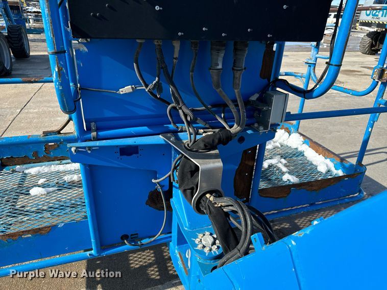 image for item OF9622 2018 Genie Z-62/40  boom lift