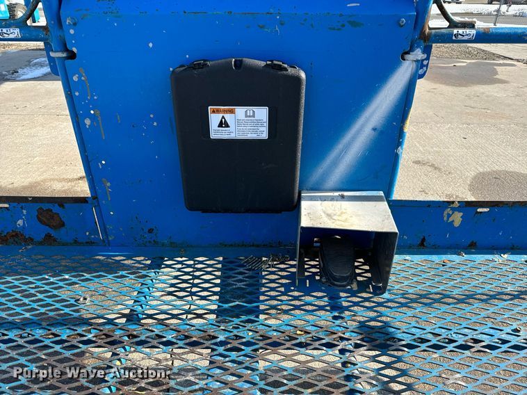 image for item OF9622 2018 Genie Z-62/40  boom lift