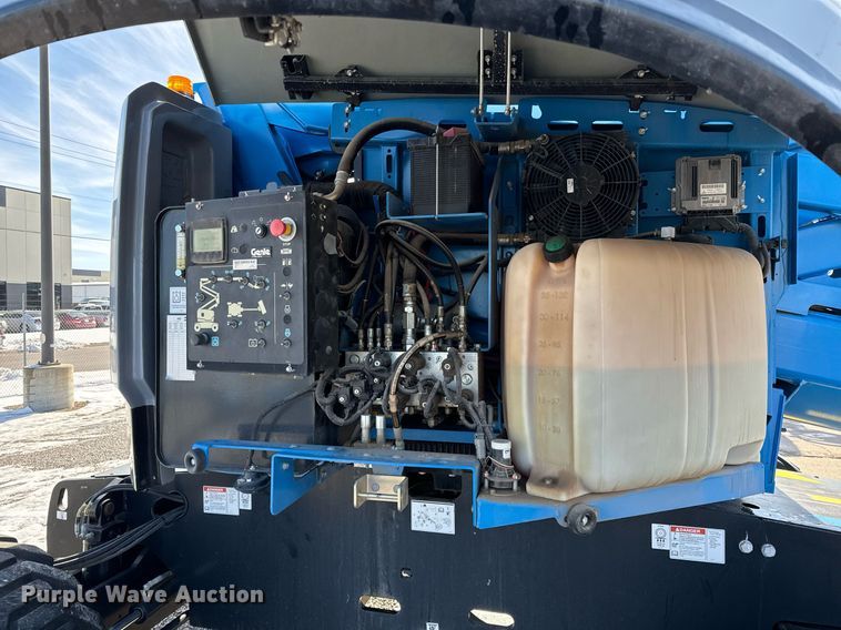 image for item OF9622 2018 Genie Z-62/40  boom lift