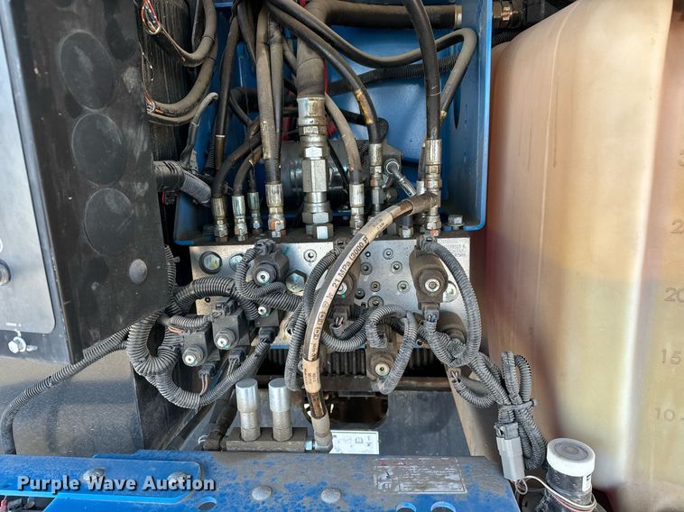 image for item OF9622 2018 Genie Z-62/40  boom lift