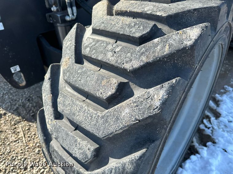 image for item OF9622 2018 Genie Z-62/40  boom lift