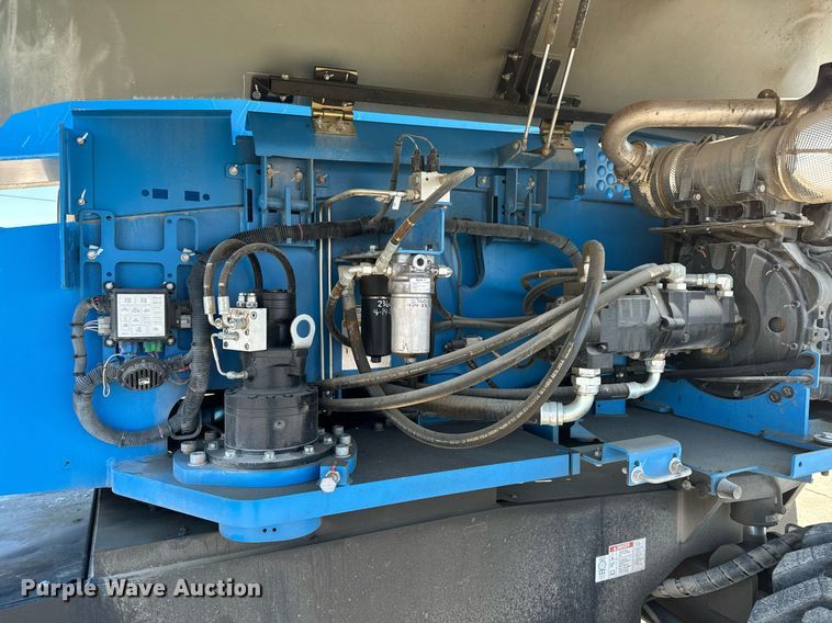 image for item OF9637 2018 Genie S-85 XC  boom lift