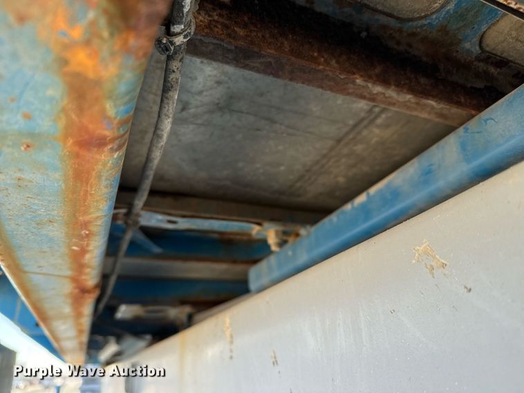 image for item OF9638 2007 Genie GS-4390  scissor lift