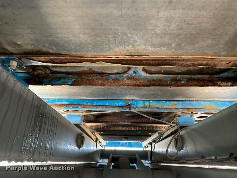 image for item OF9638 2007 Genie GS-4390  scissor lift