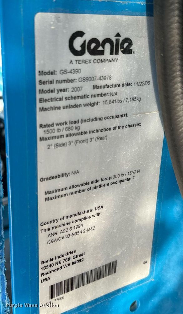 image for item OF9638 2007 Genie GS-4390  scissor lift