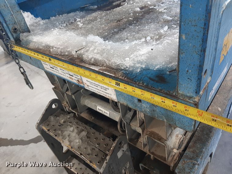 image for item OF9639 Genie GS-2032  scissor lift
