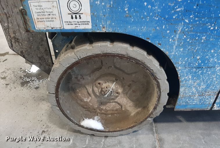 image for item OF9639 Genie GS-2032  scissor lift