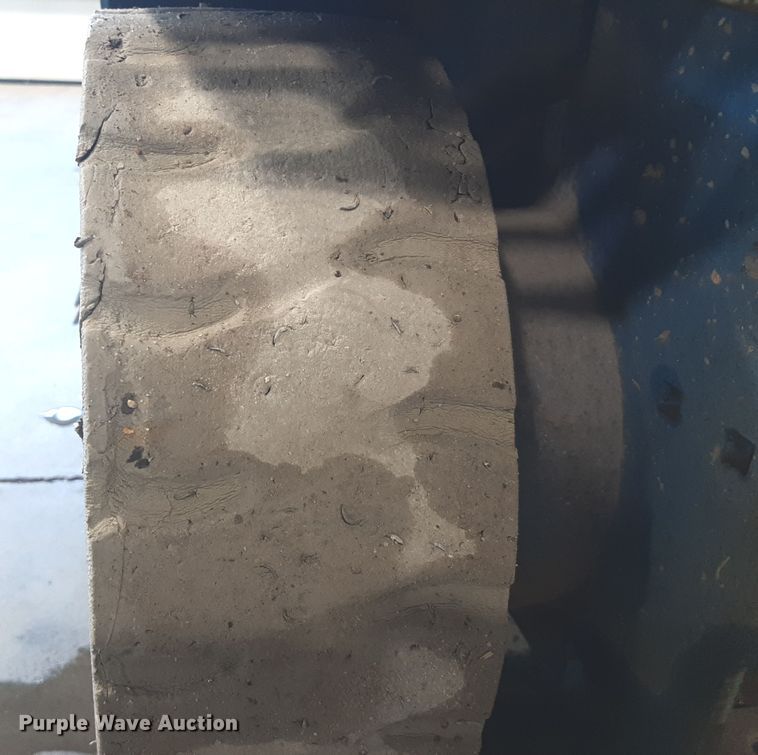 image for item OF9639 Genie GS-2032  scissor lift