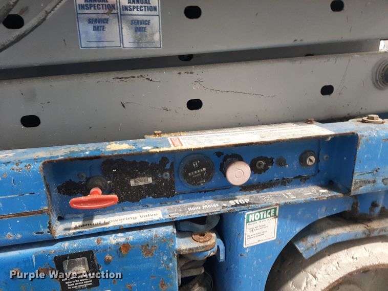 image for item OF9640 Genie GS-2032  scissor lift