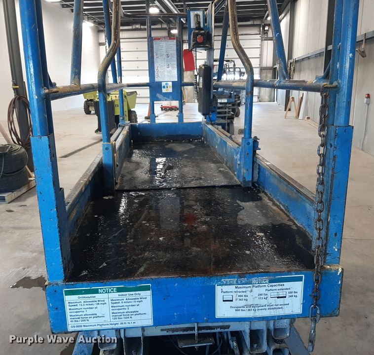 image for item OF9640 Genie GS-2032  scissor lift