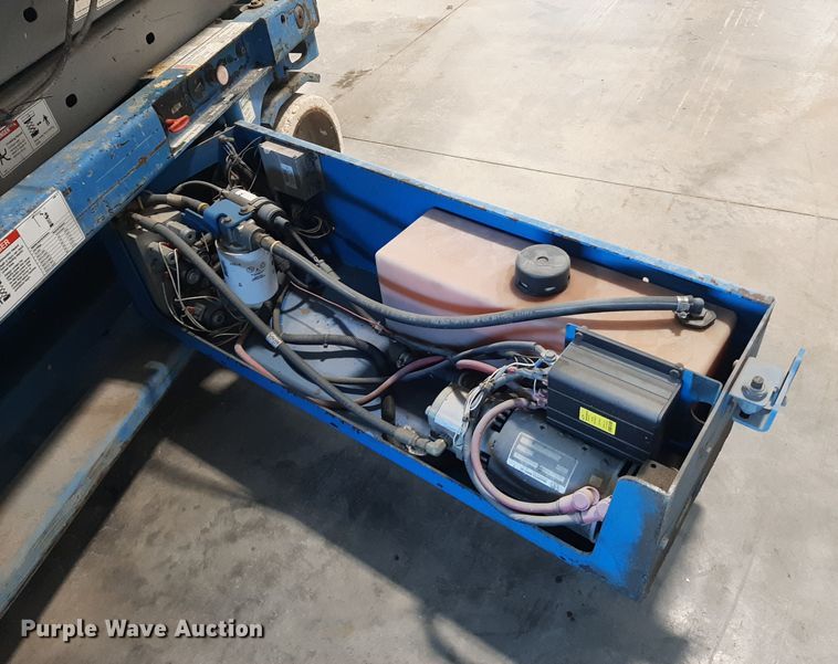 image for item OF9640 Genie GS-2032  scissor lift