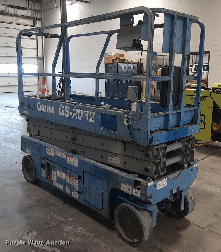 image for item OF9641 Genie GS-2032  scissor lift