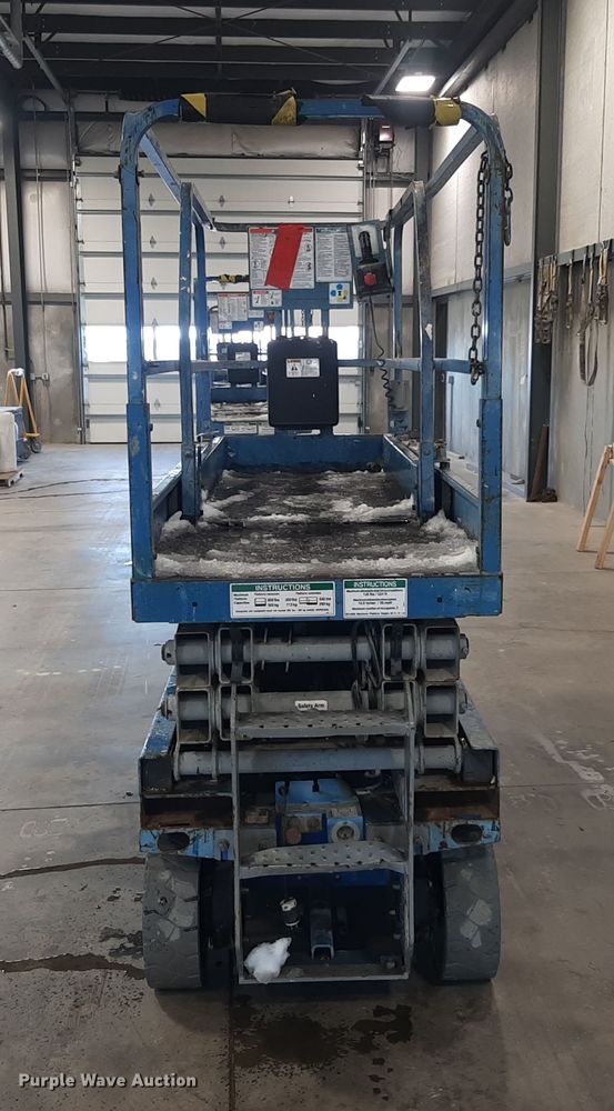 image for item OF9641 Genie GS-2032  scissor lift