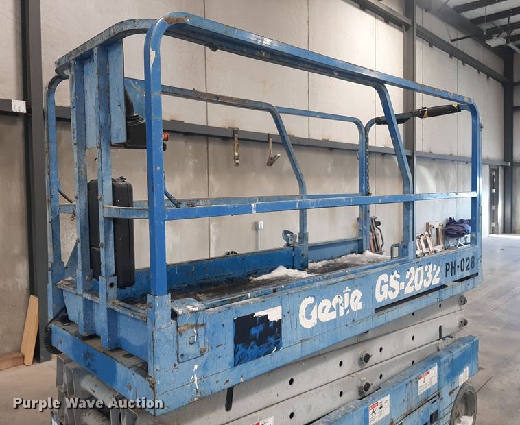 image for item OF9641 Genie GS-2032  scissor lift