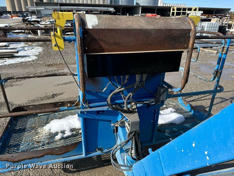 image for item OF9642 2018 Genie S-65  boom lift