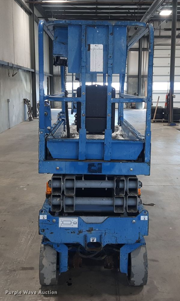 image for item OF9645 Genie GS-2032  scissor lift