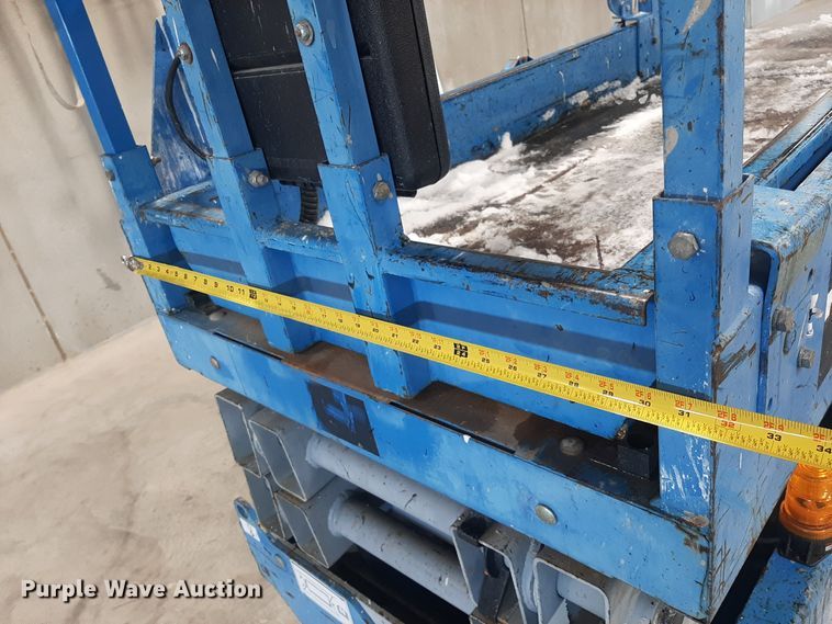 image for item OF9645 Genie GS-2032  scissor lift