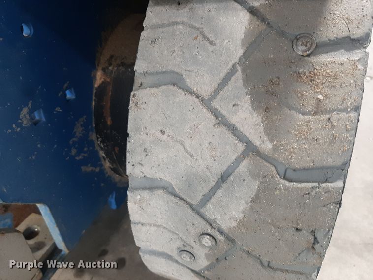 image for item OF9645 Genie GS-2032  scissor lift