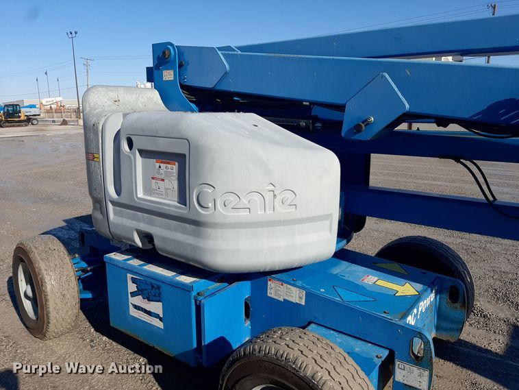 image for item OF9646 2008 Genie Z-45/25  boom lift