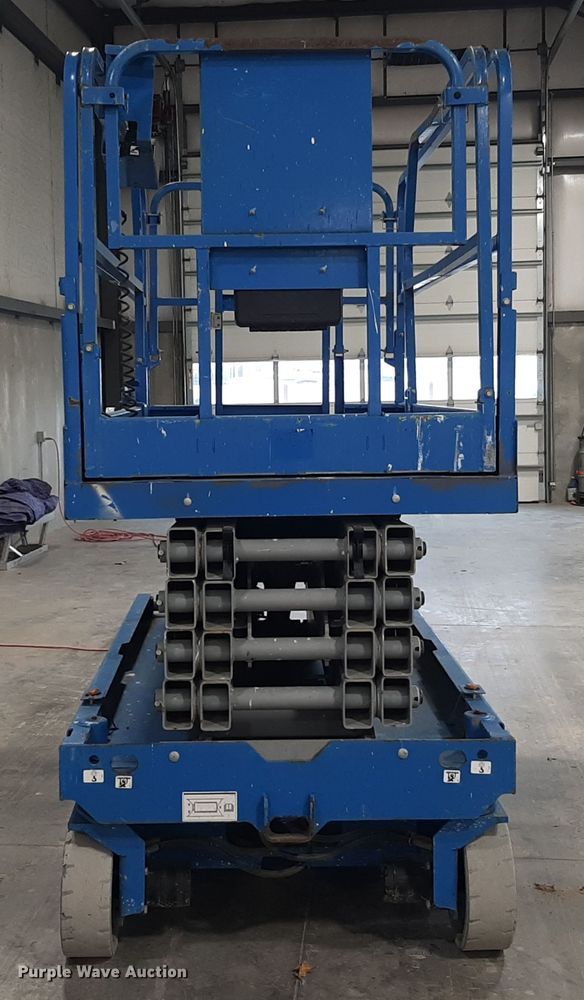 image for item OF9647 Genie GS-3246  scissor lift