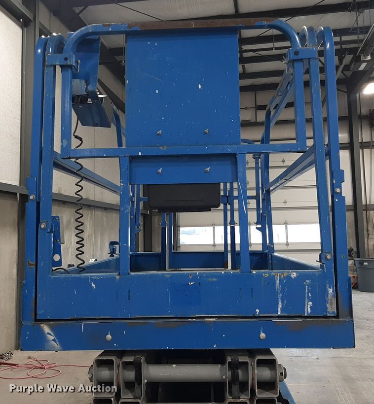 image for item OF9647 Genie GS-3246  scissor lift