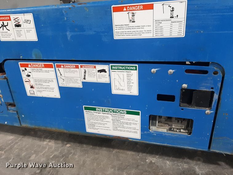 image for item OF9647 Genie GS-3246  scissor lift