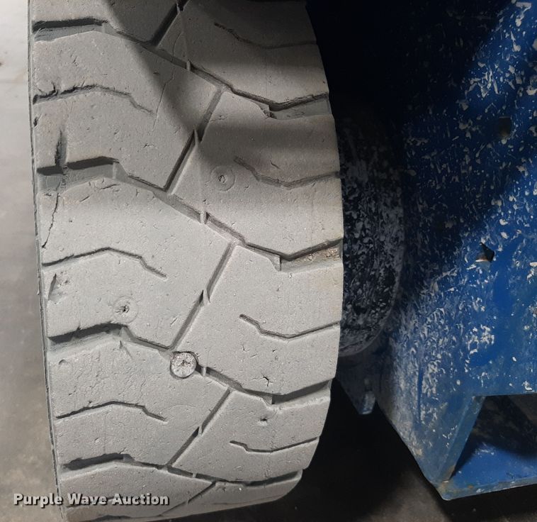 image for item OF9647 Genie GS-3246  scissor lift