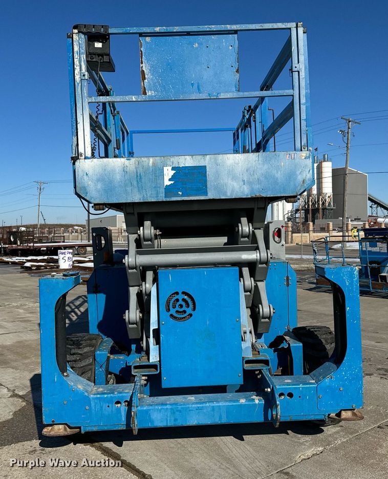 image for item OF9648 2008 Genie GS-5390  scissor lift