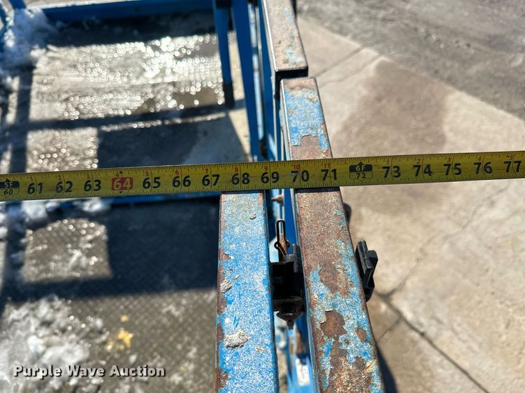 image for item OF9648 2008 Genie GS-5390  scissor lift