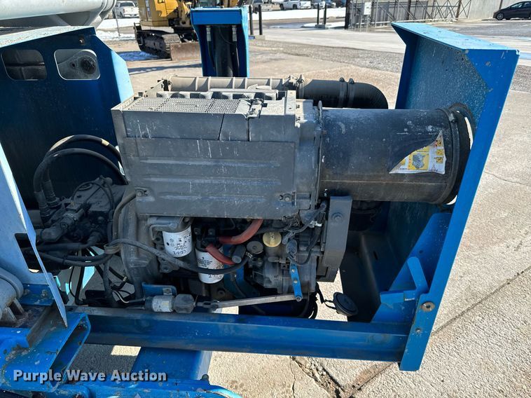 image for item OF9648 2008 Genie GS-5390  scissor lift