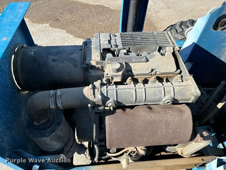 image for item OF9648 2008 Genie GS-5390  scissor lift