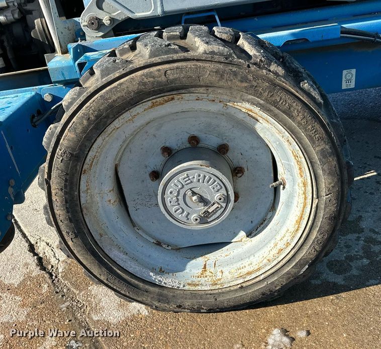 image for item OF9648 2008 Genie GS-5390  scissor lift