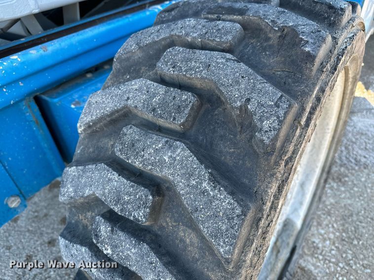 image for item OF9648 2008 Genie GS-5390  scissor lift