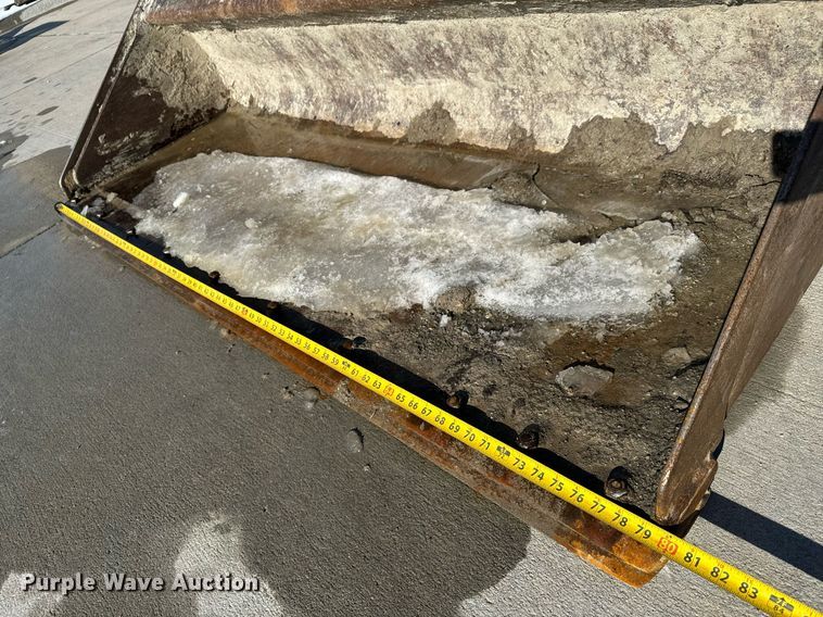 image for item OF9653 2013 Caterpillar 262C Series 2  skid steer loader