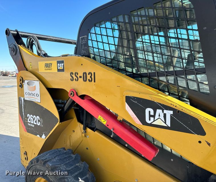 image for item OF9653 2013 Caterpillar 262C Series 2  skid steer loader