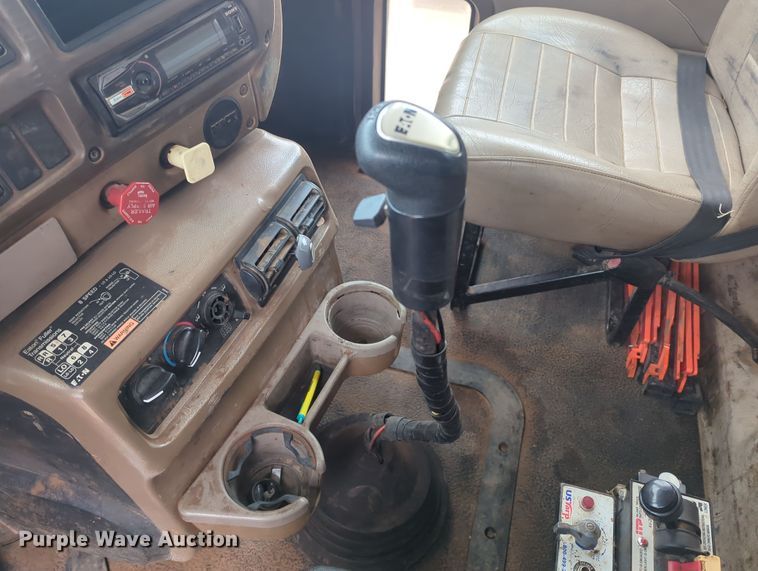 image for item OL9185 2005 Mack CHN613  dump truck