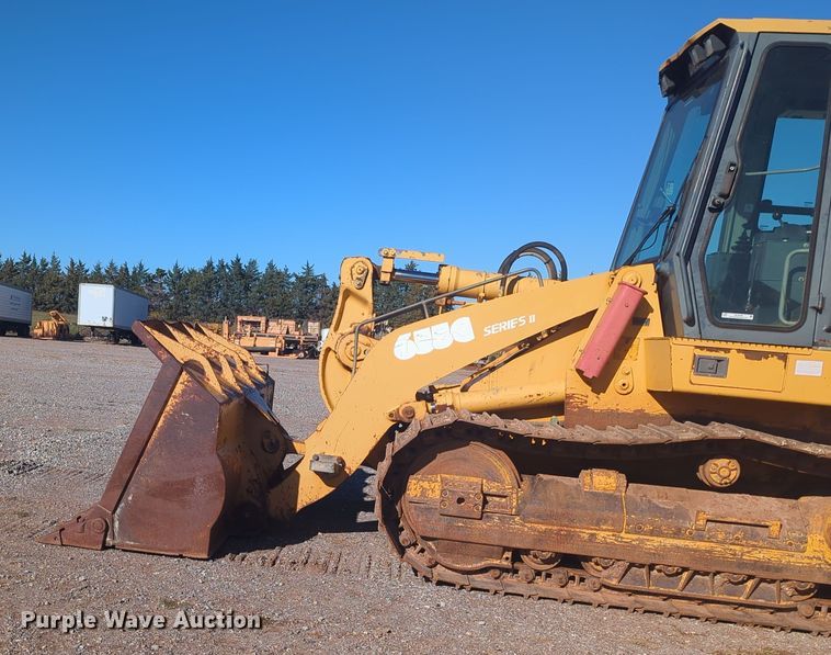 image for item OL9188 2006 John Deere  655C track loader