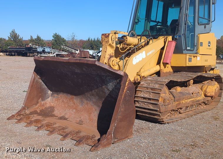 image for item OL9188 2006 John Deere  655C track loader