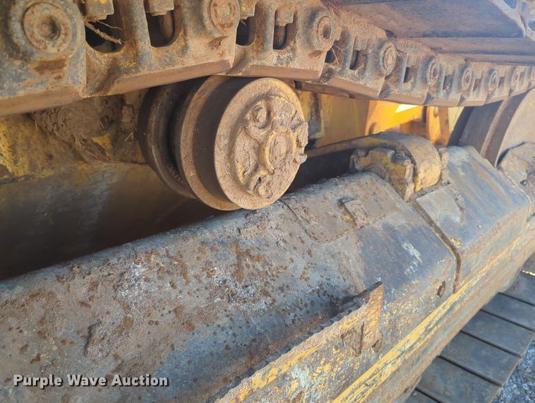 image for item OL9188 2006 John Deere  655C track loader