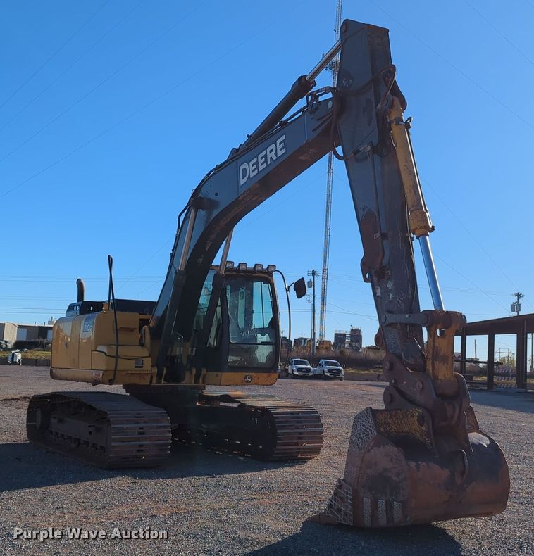 image for item OL9189 2012 John Deere 210G LC  excavator