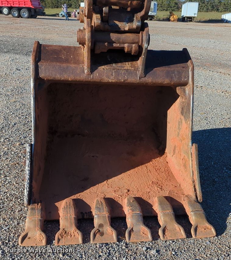 image for item OL9189 2012 John Deere 210G LC  excavator