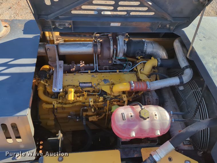 image for item OL9189 2012 John Deere 210G LC  excavator