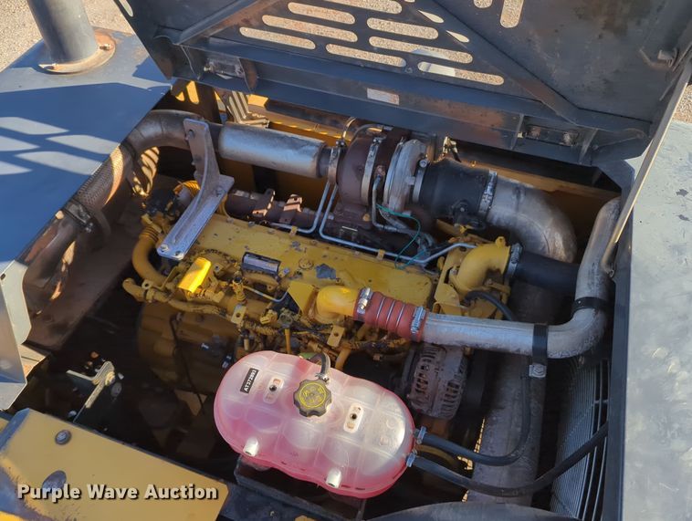 image for item OL9189 2012 John Deere 210G LC  excavator