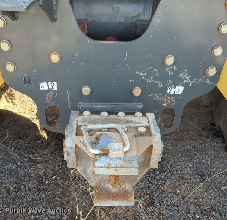 image for item OL9217 2008 Challenger MT965B 4WD tractor