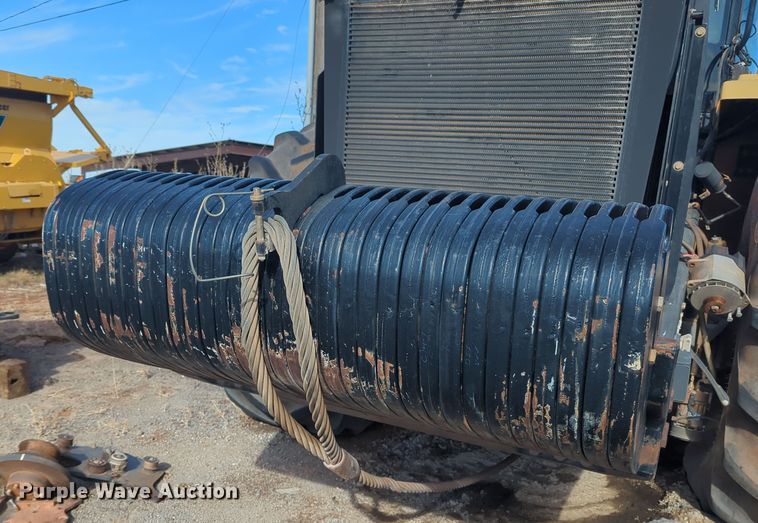 image for item OL9217 2008 Challenger MT965B 4WD tractor