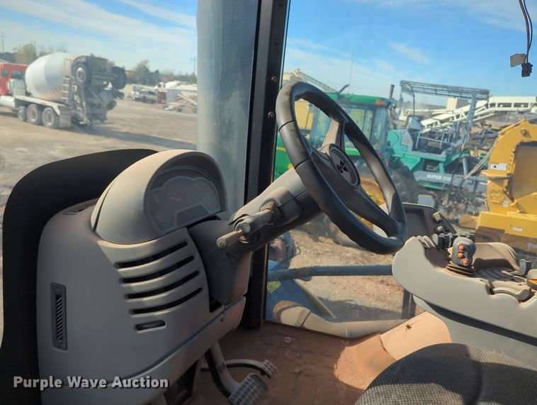 image for item OL9217 2008 Challenger MT965B 4WD tractor